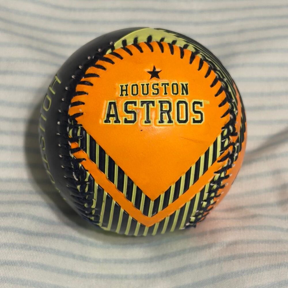 Houston Astros 2014 Glow In The Dark Neon Orange Rawlings Souvenir Baseball Ball